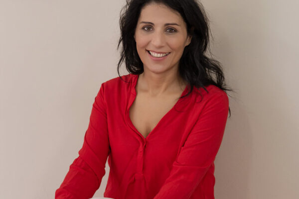 Esther Pinilla - Quiropráctico